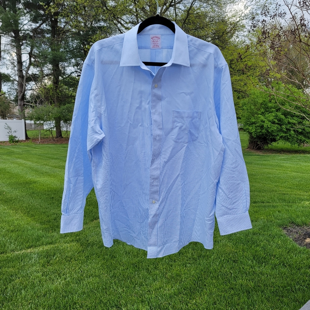 Brooks Brothers Madison Relaxed-Fit Dress Shirt, Non-Iron Ainsley Collar 16.5 33